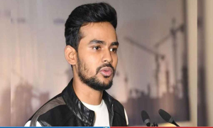 কারফিউ নিয়ে উপদেষ্টা আসিফের বার্তা