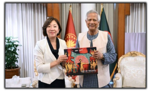 জাপানে শিক্ষাবৃত্তি ও বাংলাদেশি কর্মী নিয়োগ বাড়ানোর আহ্বান প্রধান উপদেষ্টার