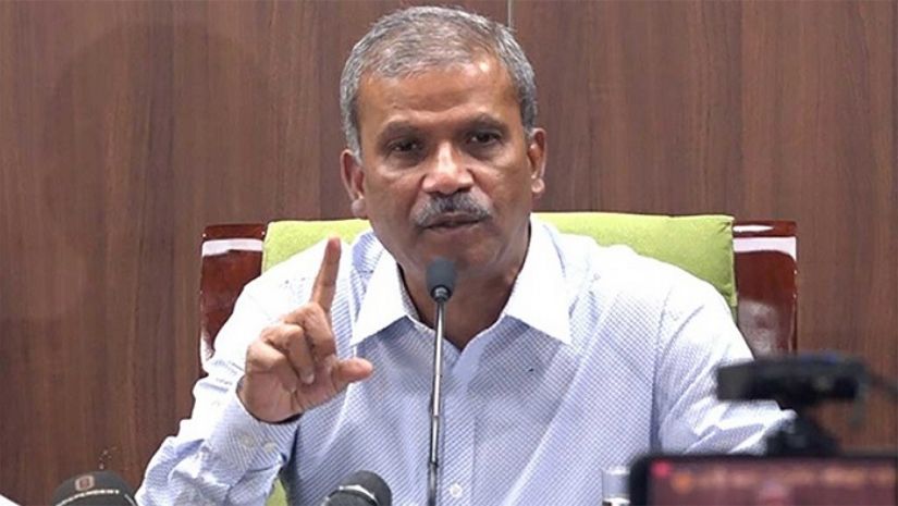 চিকিৎসকদের ওপর ক্ষেপলেন উপদেষ্টা আসিফ!