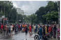 ফের রাস্তায় গার্মেন্টস শ্রমিকরা