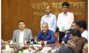 অস্ত্রের সন্ধান দিলেই ৫ লাখ!