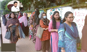 ডাকসু নির্বাচন নিয়ে কী বললেন উপদেষ্টা আসিফ?