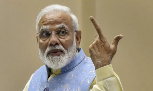 হঠাৎ মোদির ভাষণ, ভারতে গুঞ্জন ও গুজব