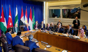 গাজা যুদ্ধ বন্ধে ট্রাম্পের নতুন পরিকল্পনা