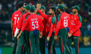 টসে হেরে ফিল্ডিংয়ে বাংলাদেশ