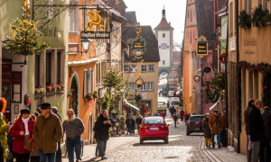 সুযোগ থাকলেও ইউরোপে যাচ্ছে না বাংলাদেশিরা!