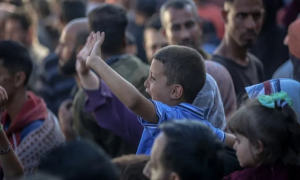 গাজায় ত্রাণ প্রবেশ বিলম্বিত করছে ইসরায়েলি বাহিনী