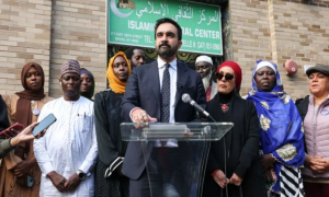 নিজের মুসলিম পরিচয় রক্ষায় সরব নিউইয়র্কের মেয়রপ্রার্থী মামদানী