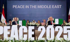 গাজা ইস্যুতে বিশ্বনেতাদের ঐতিহাসিক স্বাক্ষর