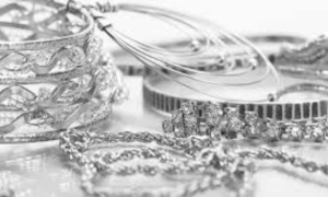 নতুন উচ্চতায় আরেক মূল্যবান ধাতু