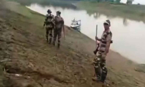 বাংলাদেশিদের ধাওয়ায় পালাল বিএসএফ!