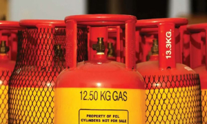 দাম কমল এলপি গ্যাসের
