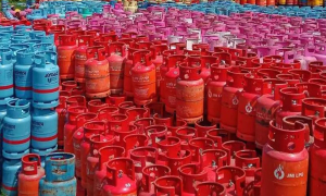 এলপিজির দাম বাড়বে নাকি কমবে