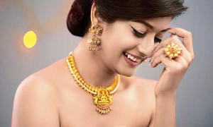 সোনায় ধাক্কা