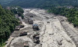 নেপালে পাহাড়ি ঢলে ব্যাপক প্রাণহানি