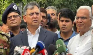 চাঁদাবাজি নিয়ে পুলিশকে হুঁশিয়ারি স্বরাষ্ট্রমন্ত্রীর