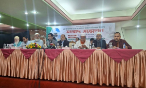 হজ কোটায় দুই বছরে বাংলাদেশের বিপরীত অবস্থান