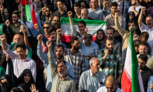সাধারণ নাগরিকদের সামরিক প্রশিক্ষণ দেবে ইরান
